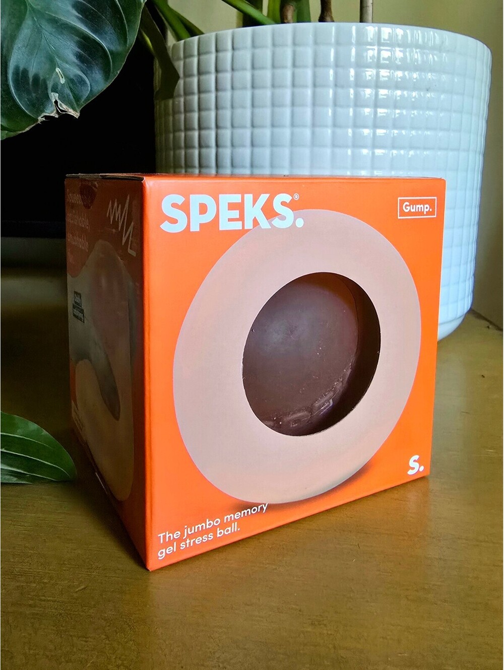 NIB Speks Jumbo Gump Memory Gel Stress Ball - Reef